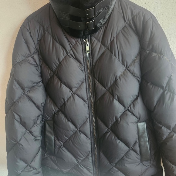 Blue Duck black puffer coat size M - Picture 5 of 6